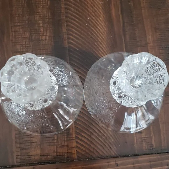 Vintage Fenton Daisy and Button Clear Glass Candle Holders (set of 2) - Picture 4 of 4